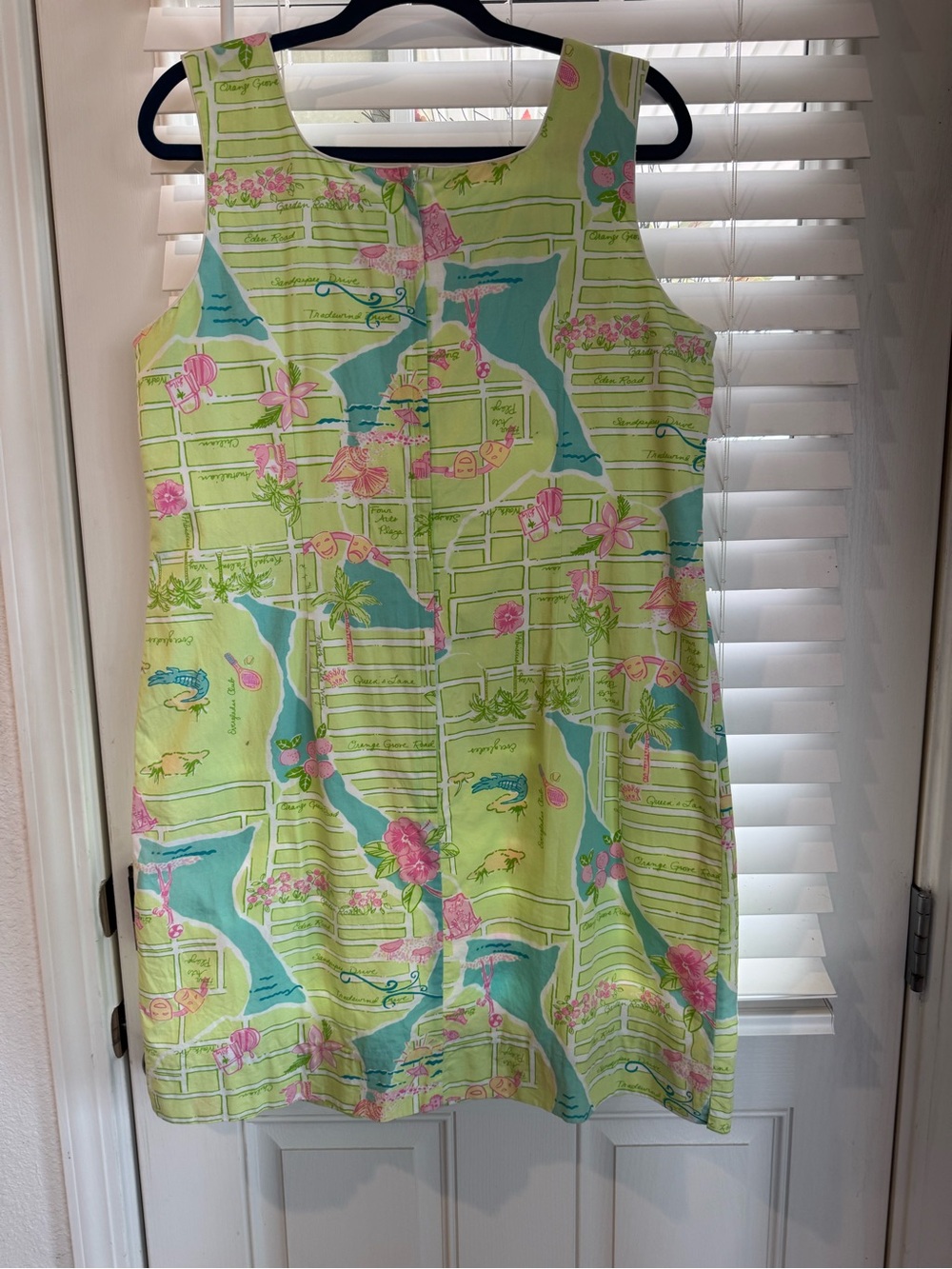 Lilly Pulitzer “ Palm Beach “ Sleeveless Lime Green Shift Dress - Picture 2 of 9